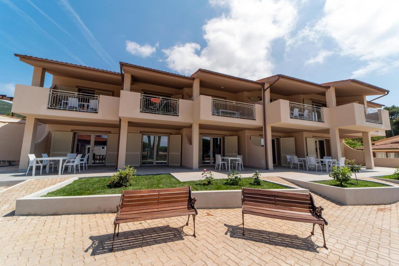 Residence Le Grazie Est Capoliveri  Dış mekan fotoğraf