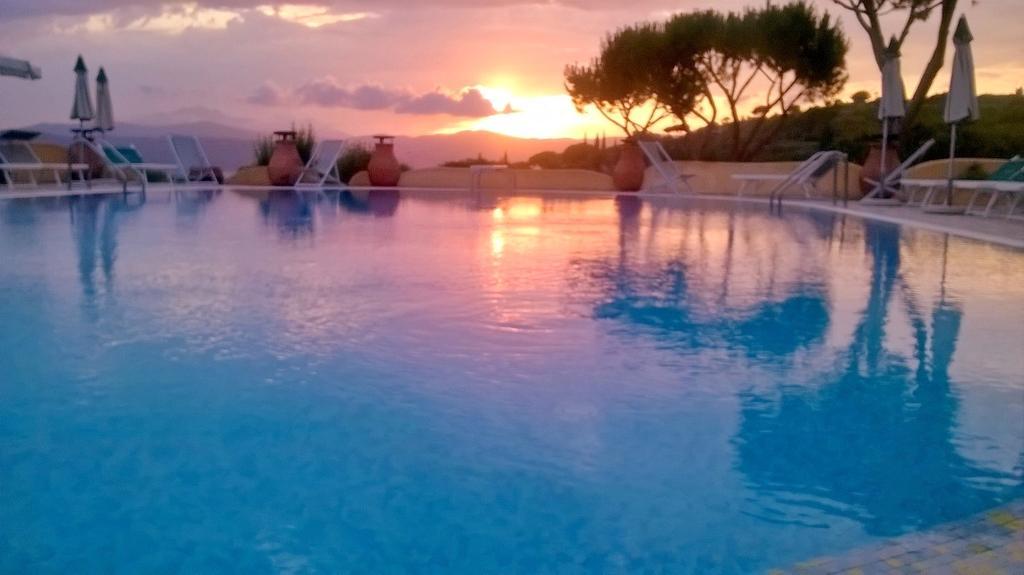 Residence Le Grazie Est Capoliveri  Dış mekan fotoğraf